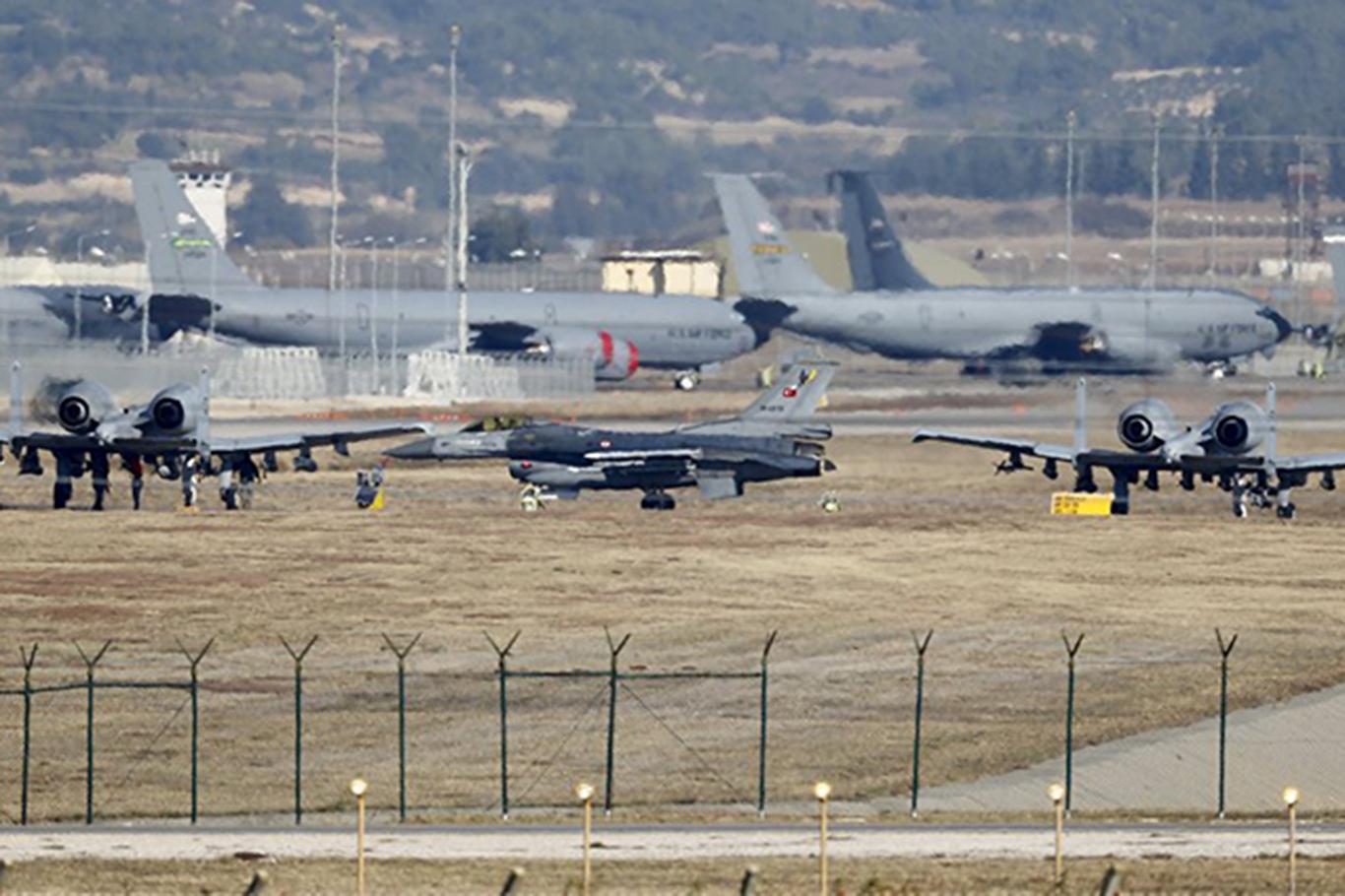 CENTCOM: ABD İncirlik Üssü'nden ayrılmayacak CENTCOM: ABD İncirlik Üssü'nden ayrılmayacak